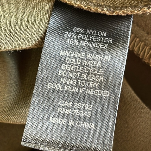 Rachel Zoe Olive Straight Leg Pull On Pants - Picture 6 of 6